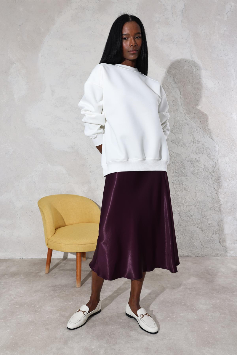 Beyaz Bisiklet Yaka Basic Sweatshirt 3408