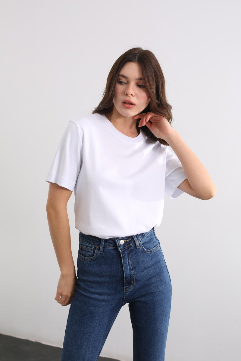 Beyaz Bisiklet Yaka Basic Tshirt 19016
