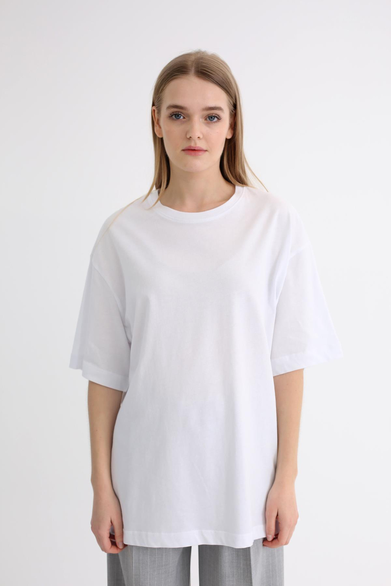 Beyaz Bisiklet Yaka Oversize Tshirt 