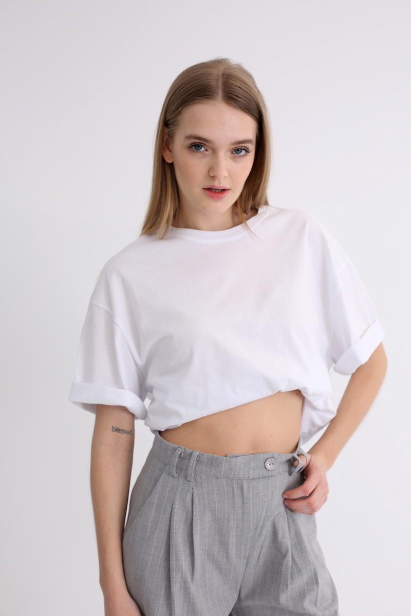 Beyaz Bisiklet Yaka Oversize Tshirt 