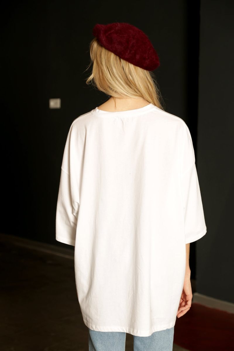 Beyaz Bisiklet Yaka Oversize Tshirt