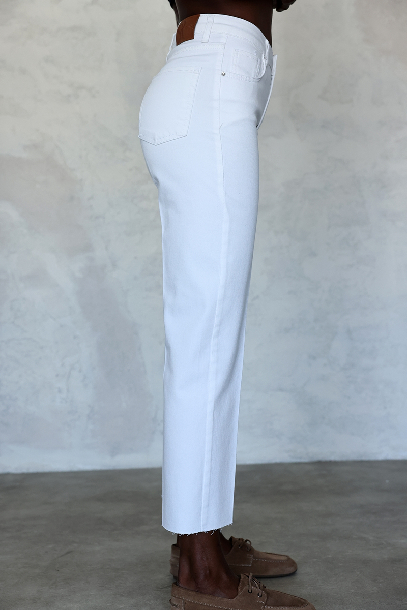 Beyaz Boyfit Jean 2004