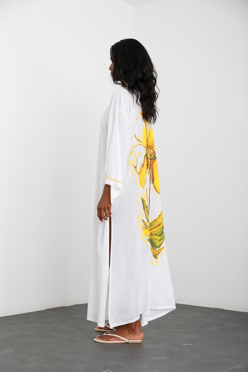 Beyaz Çiçek Baskılı Kuşaklı Kimono 518