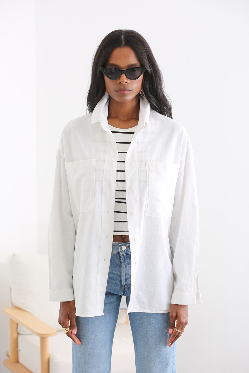Beyaz Çift Cepli Oversize Gömlek 3923