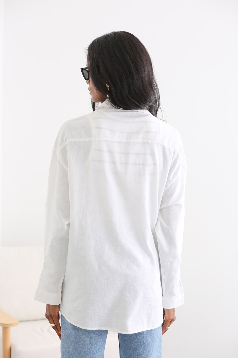 Beyaz Çift Cepli Oversize Gömlek 3923