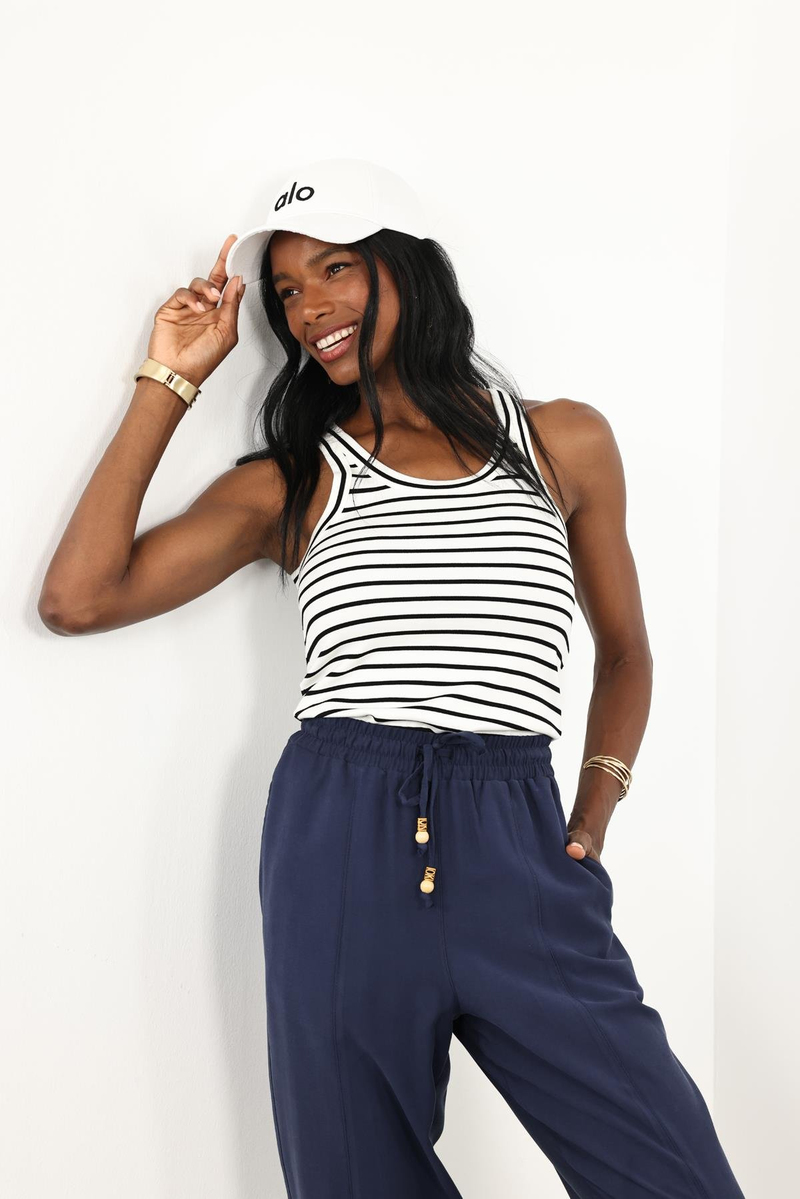 Beyaz Çizgili U Yaka Atlet 16822