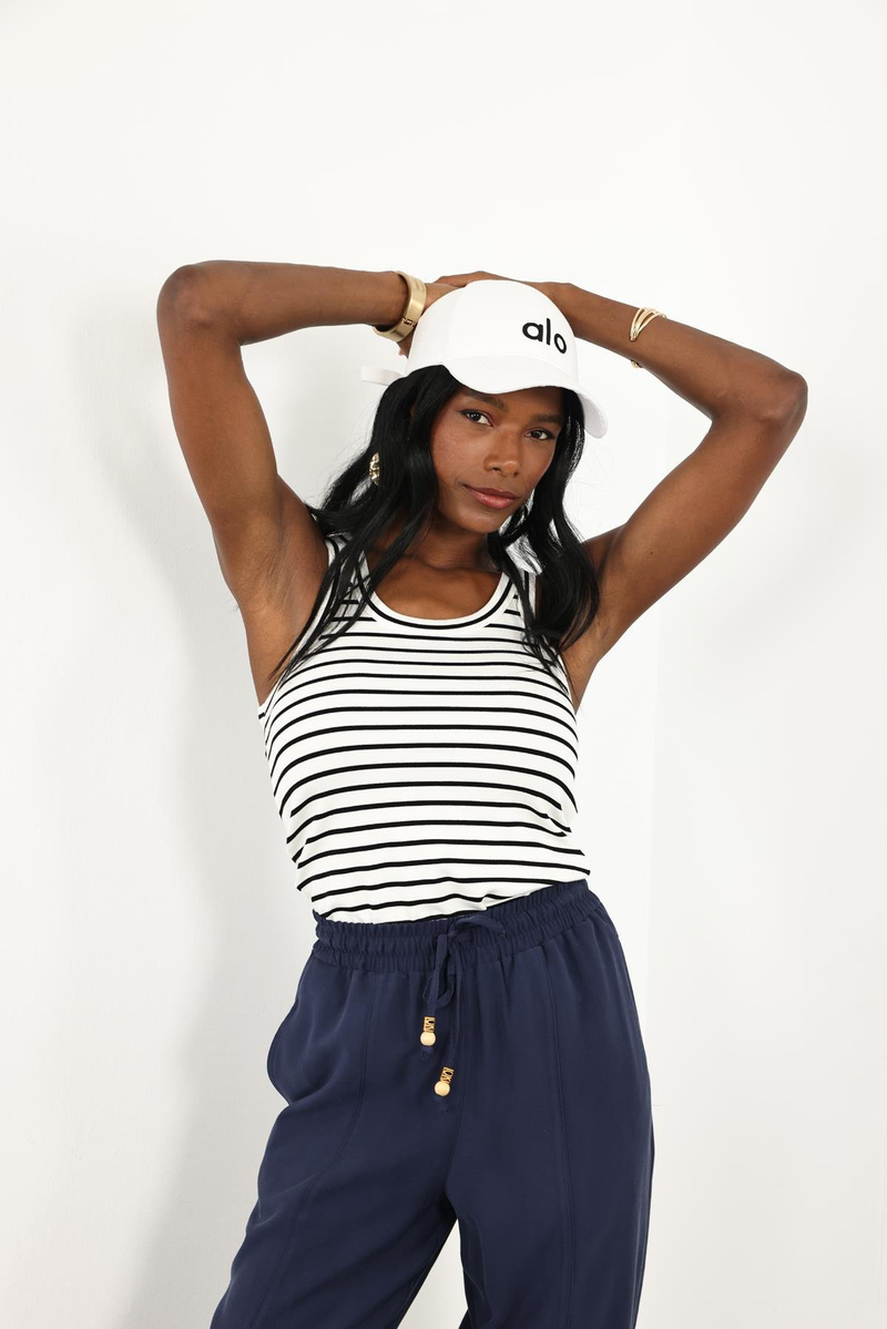 Beyaz Çizgili U Yaka Atlet 16822