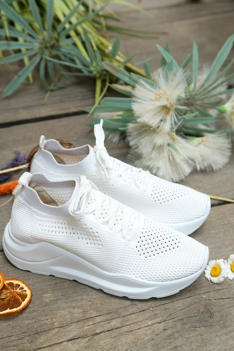 Beyaz Çorap Sneaker