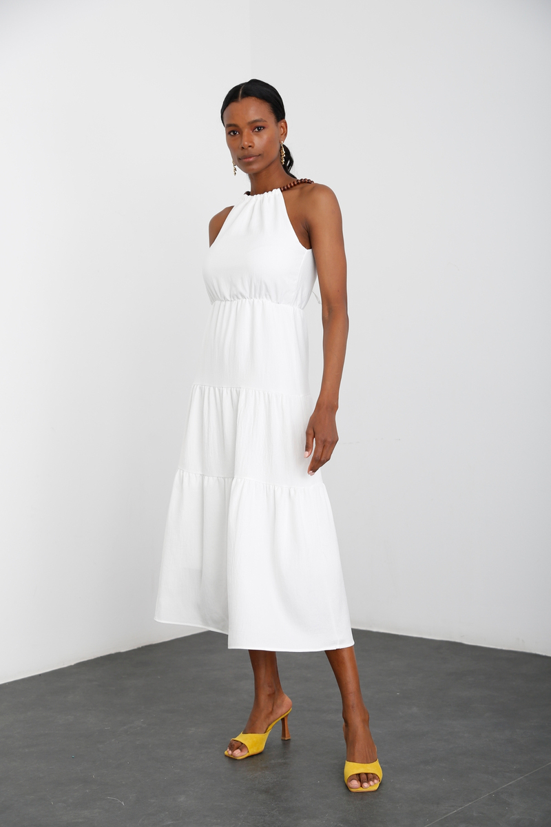 Beyaz Halter Yaka Katlı Elbise 13281