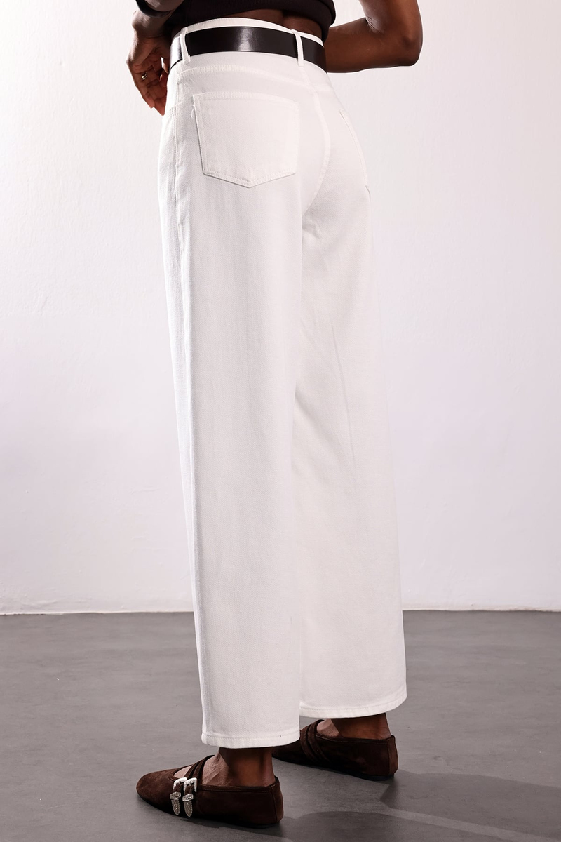 Beyaz Kemerli Tensel Denim Pantolon 0030