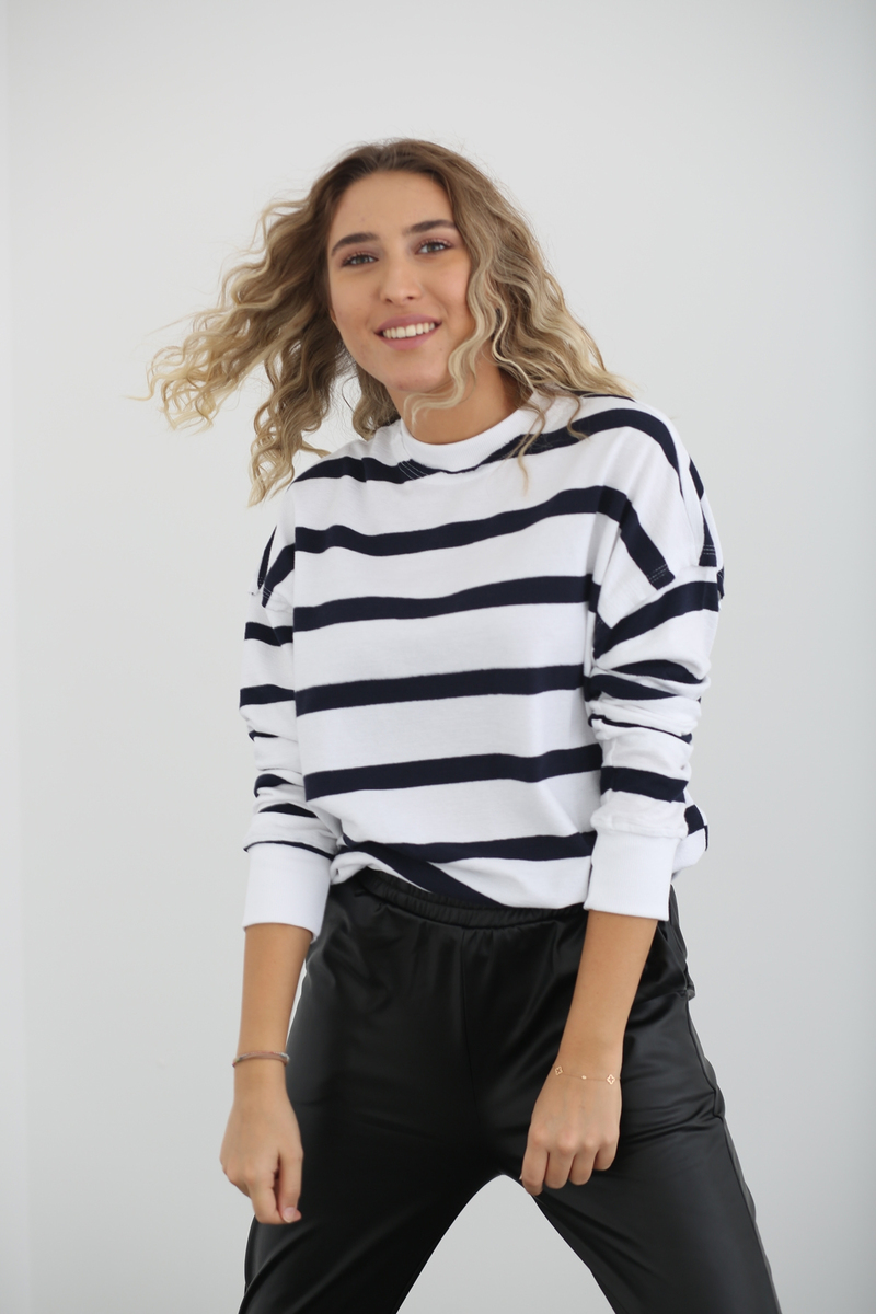Beyaz-Lacivert Çizgili Basic Sweatshirt 262