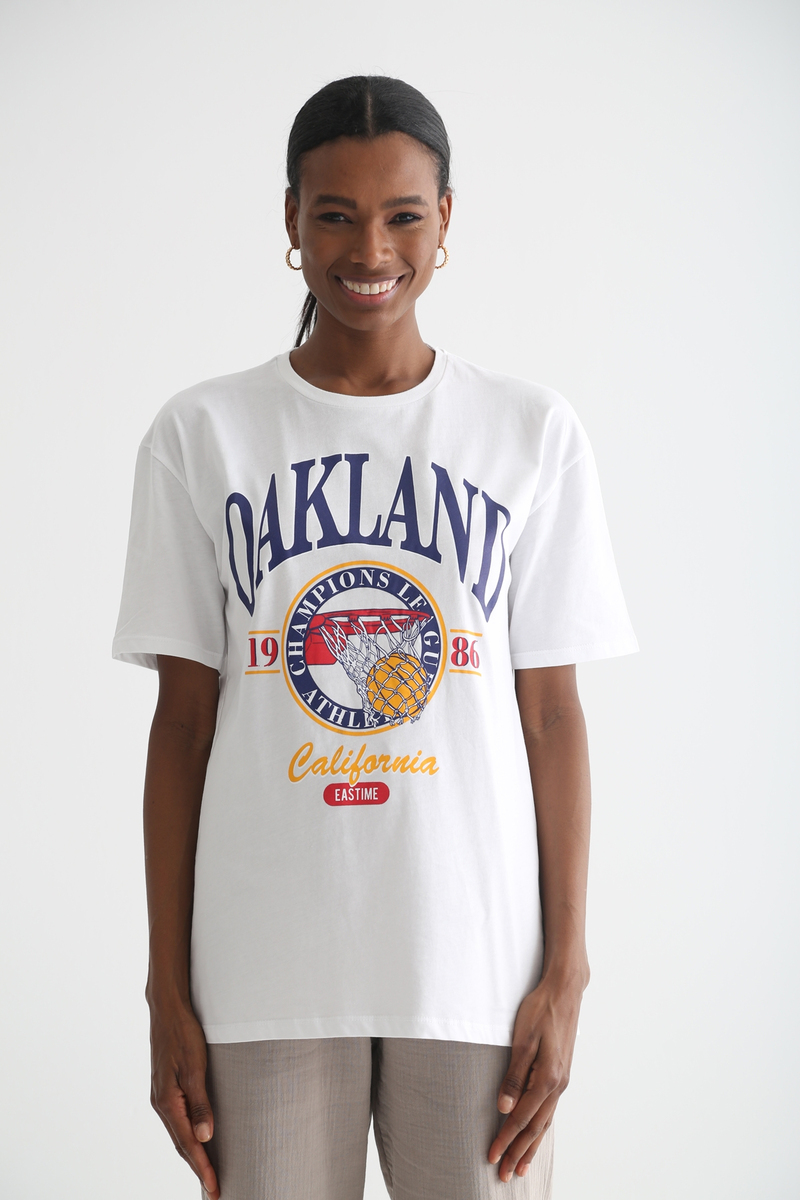 Beyaz Oakland Baskılı Tshirt 3323