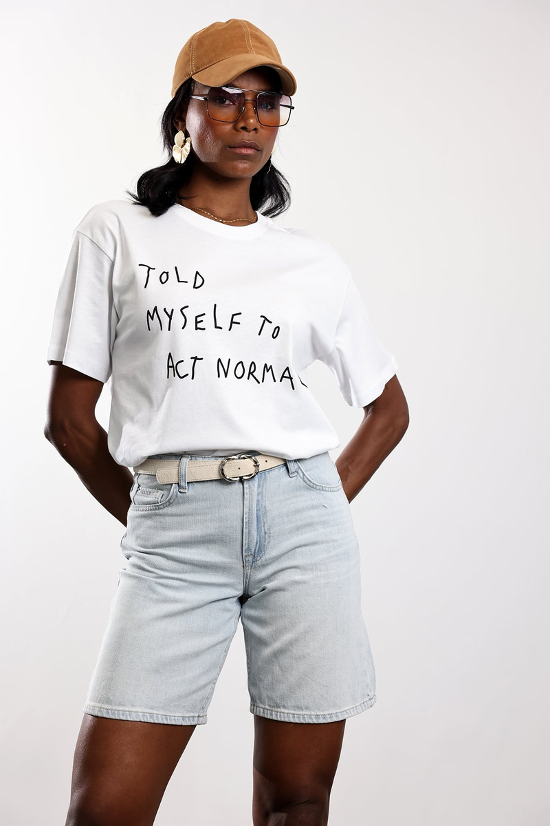 Beyaz Oversize Yazılı Tişört 
