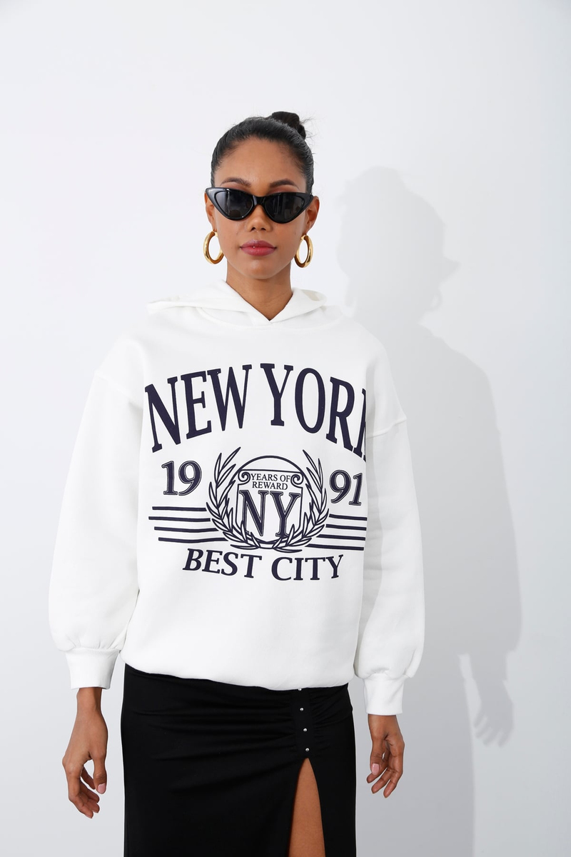 Beyaz Şardonlu Baskılı Sweatshirt 3606