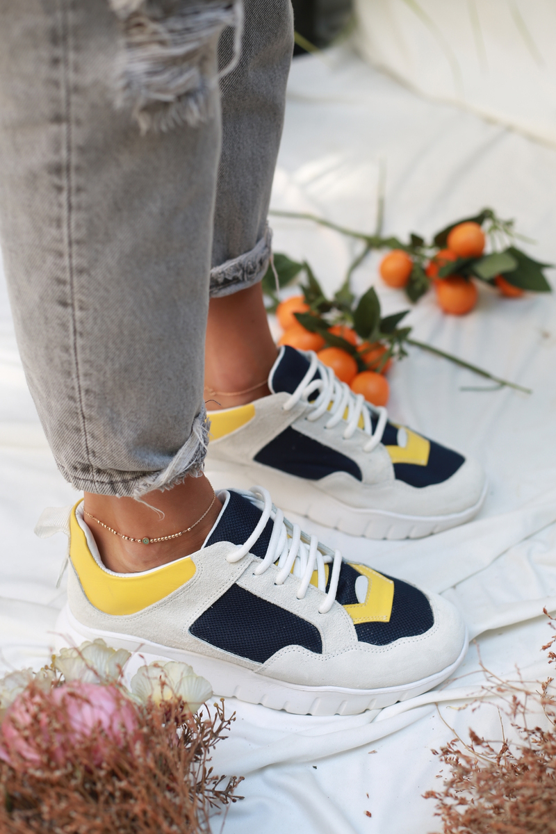 Beyaz Sarı Lacivert Detaylı Sneaker