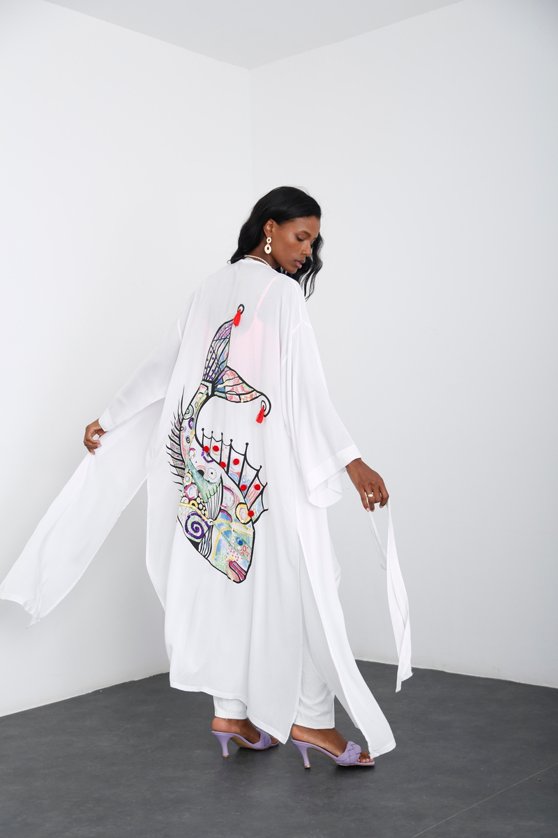 Beyaz Sırtı Nakışlı Kuşaklı Kimono 637