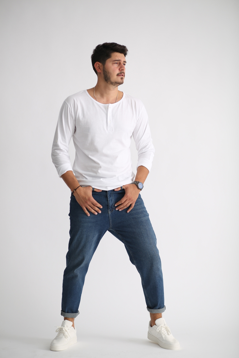 Beyaz Üç Düğmeli Tshirt K-233