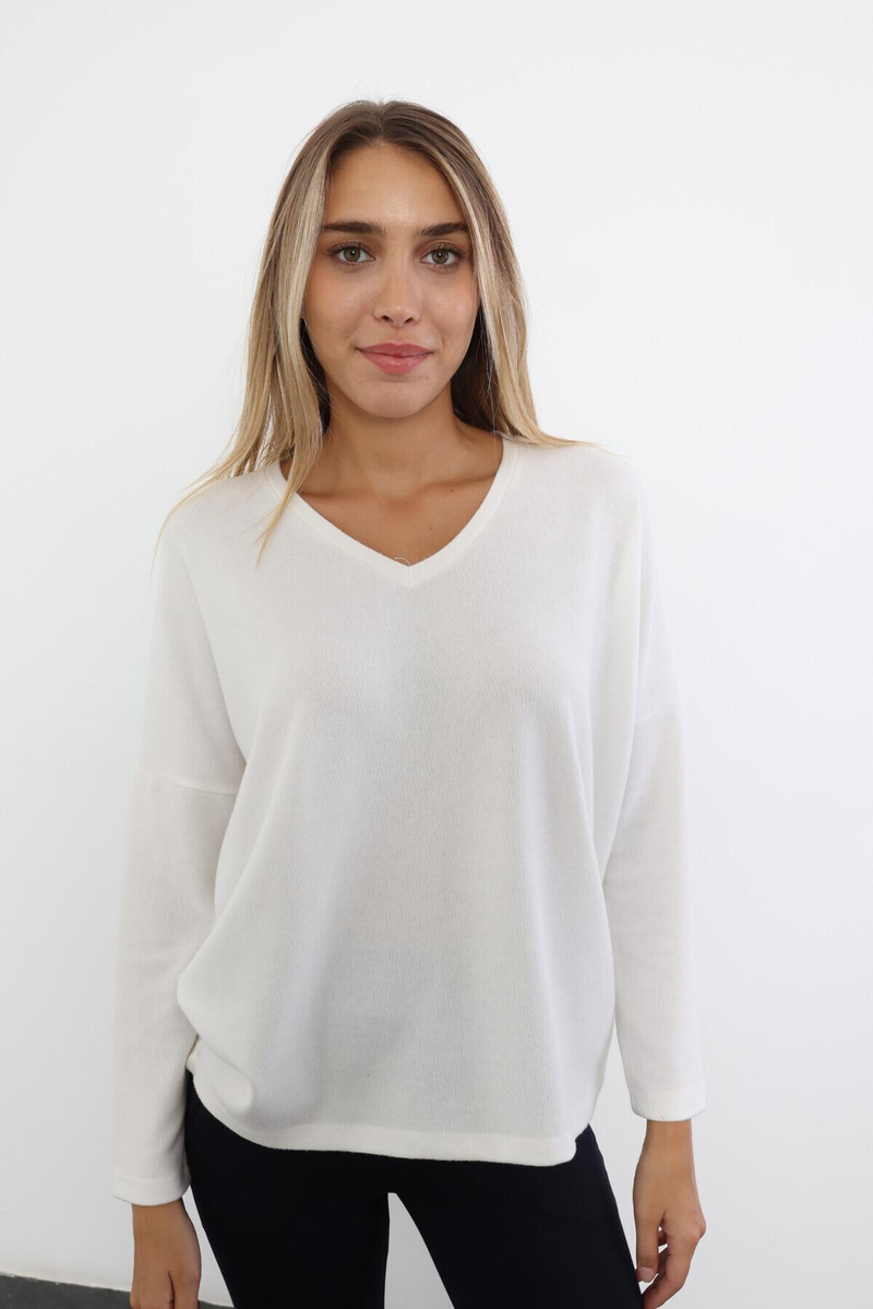 Beyaz V Yaka Basic Triko 7590