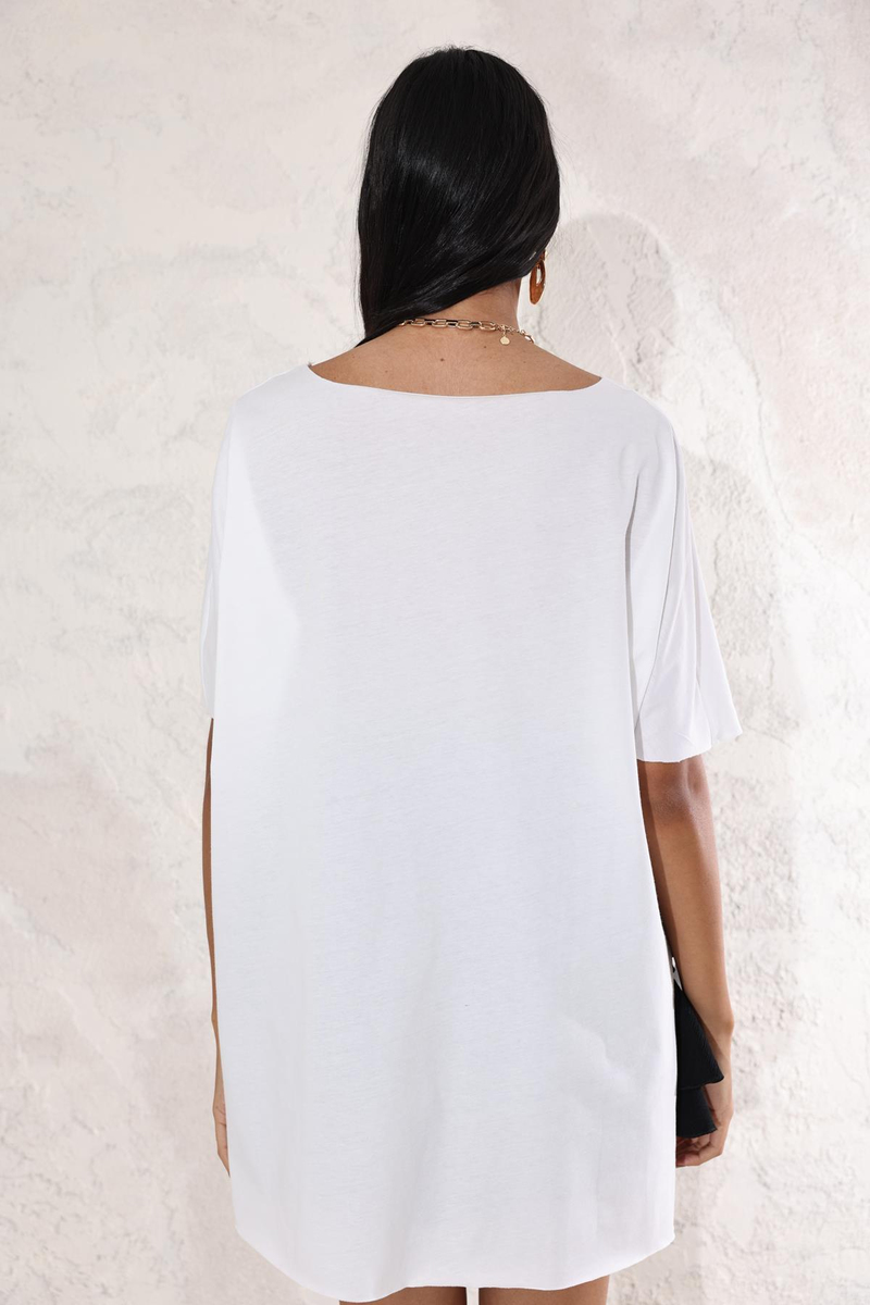 Beyaz V Yaka Oversize Tişört 0294
