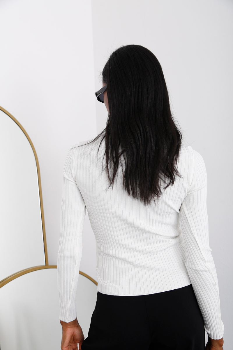 Beyaz Yarım Balıkçı Fitilli Triko 712