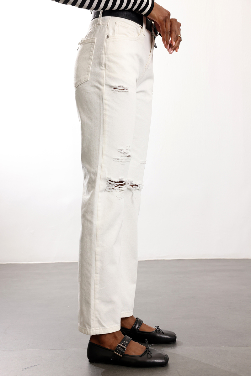 Beyaz Yırtık Detaylı Straight Jean 
