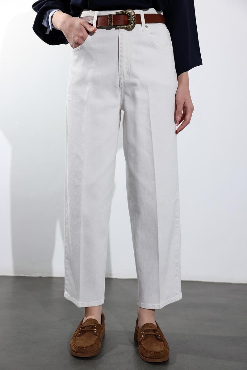 Beyaz Yüksek Bel Baggy Jean 3004