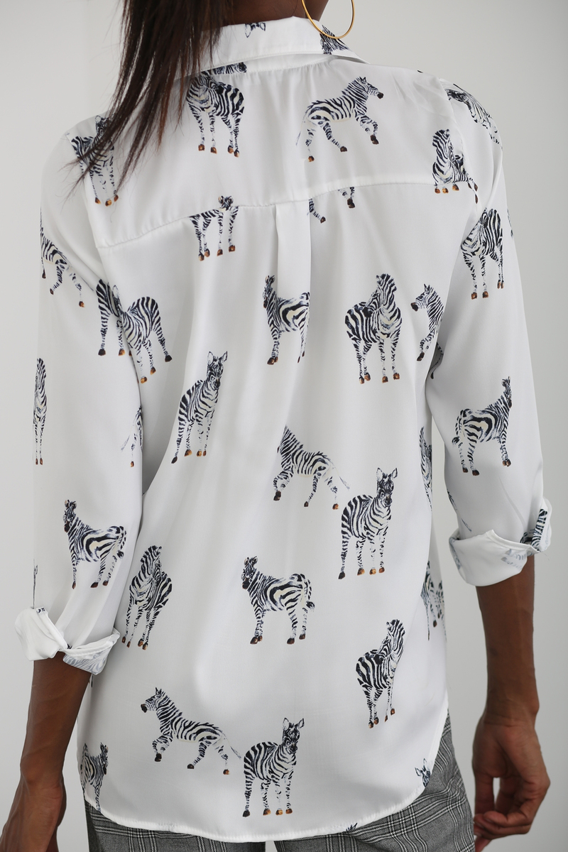 Beyaz Zebra Desen Saten Gömlek 7982
