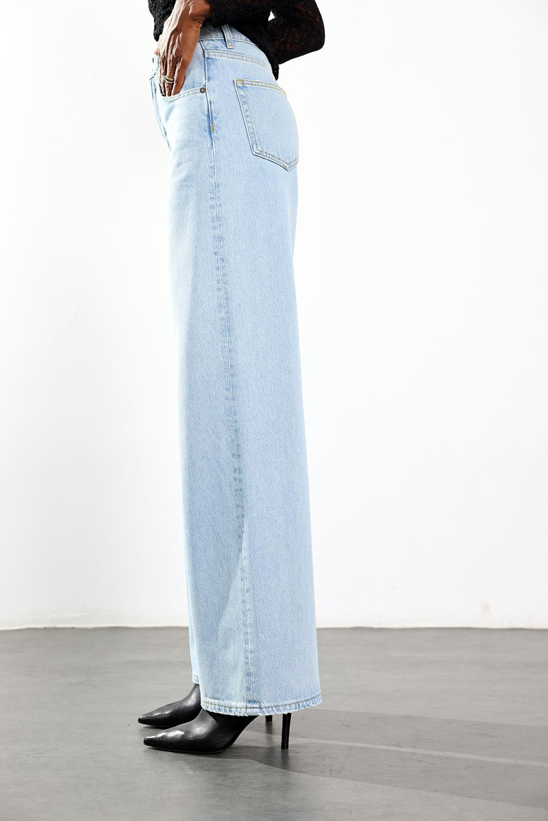 Buz Mavi Yüksek Bel Wide Leg Jean 