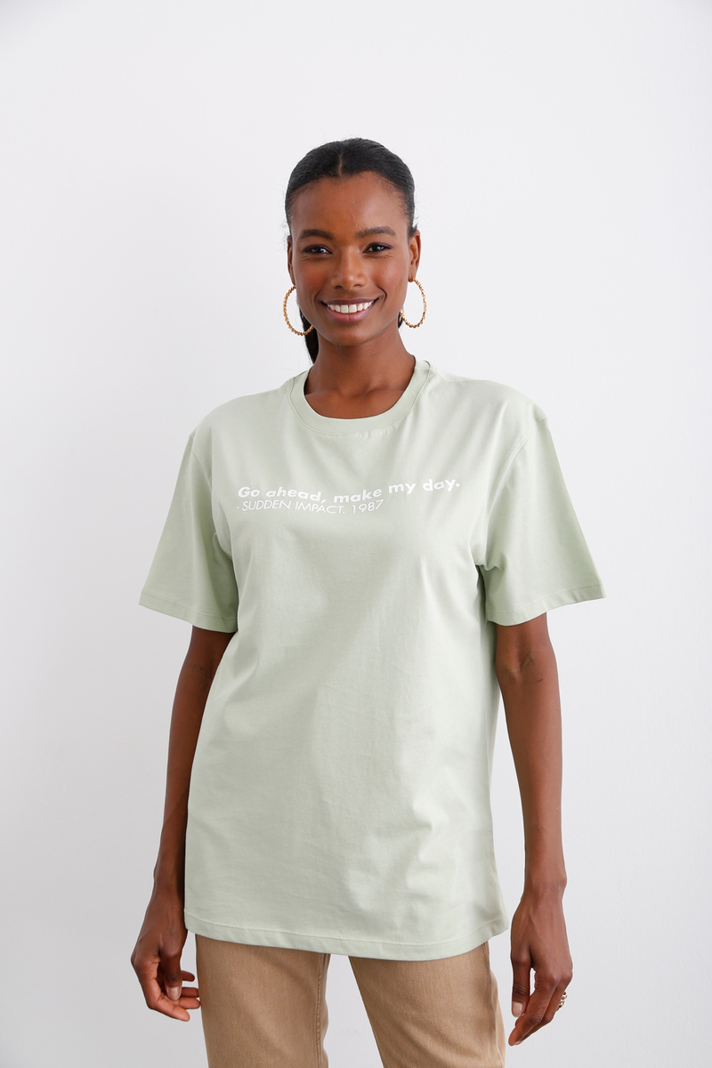 Çağla Yeşili Bisiklet Yaka Baskılı Tshirt 14010