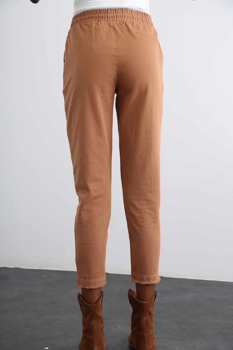 Camel Beli Lastikli Gabardin Pantolon 