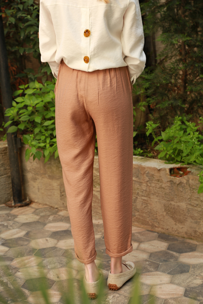 Camel Düğmeli Havuç Pantolon