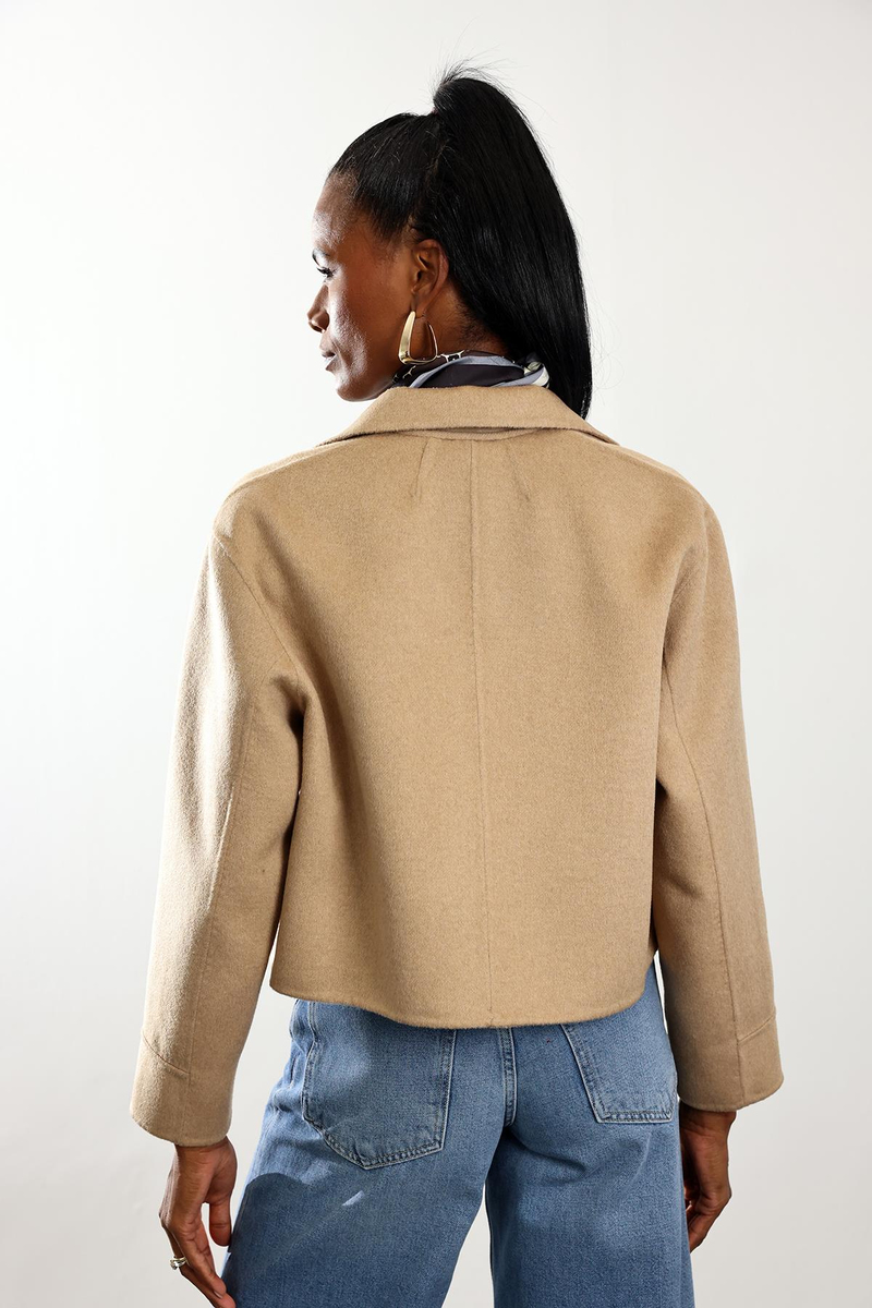 Camel Gömlek Yaka Kısa Yün Ceket 