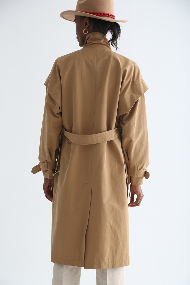 Camel Kruvaze Trenchcoat D87037