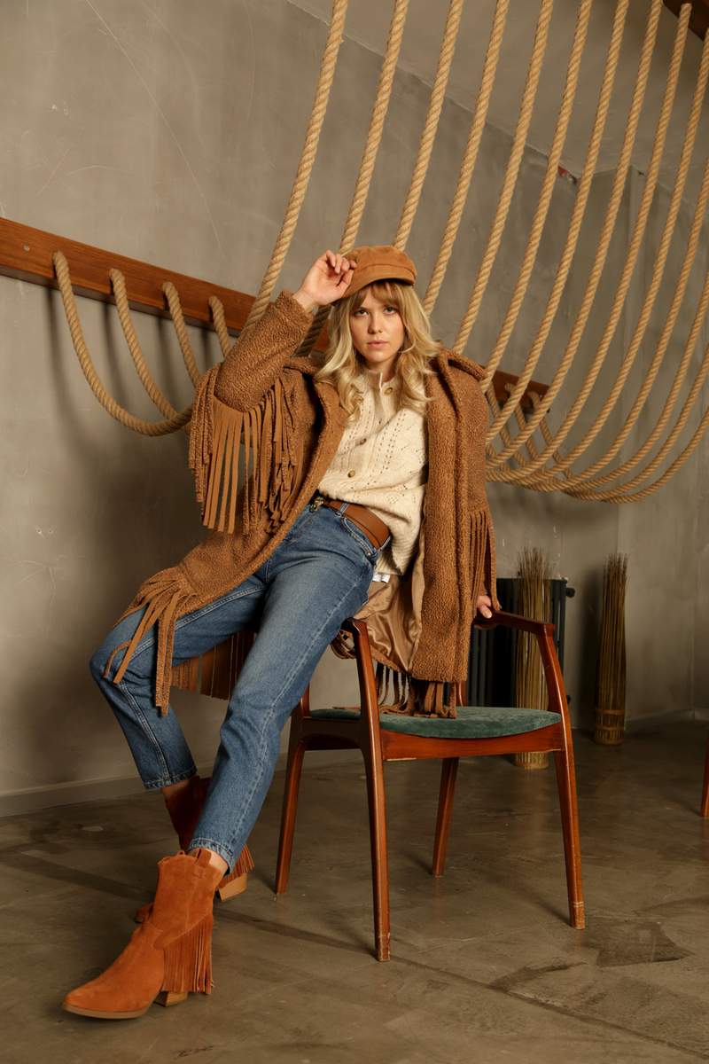 Camel Saçaklı Kaban