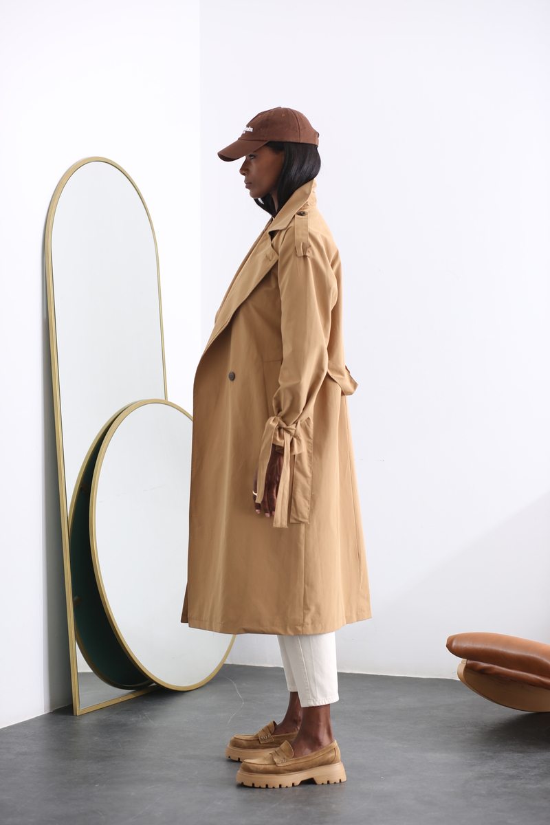 Camel Trenchcoat 