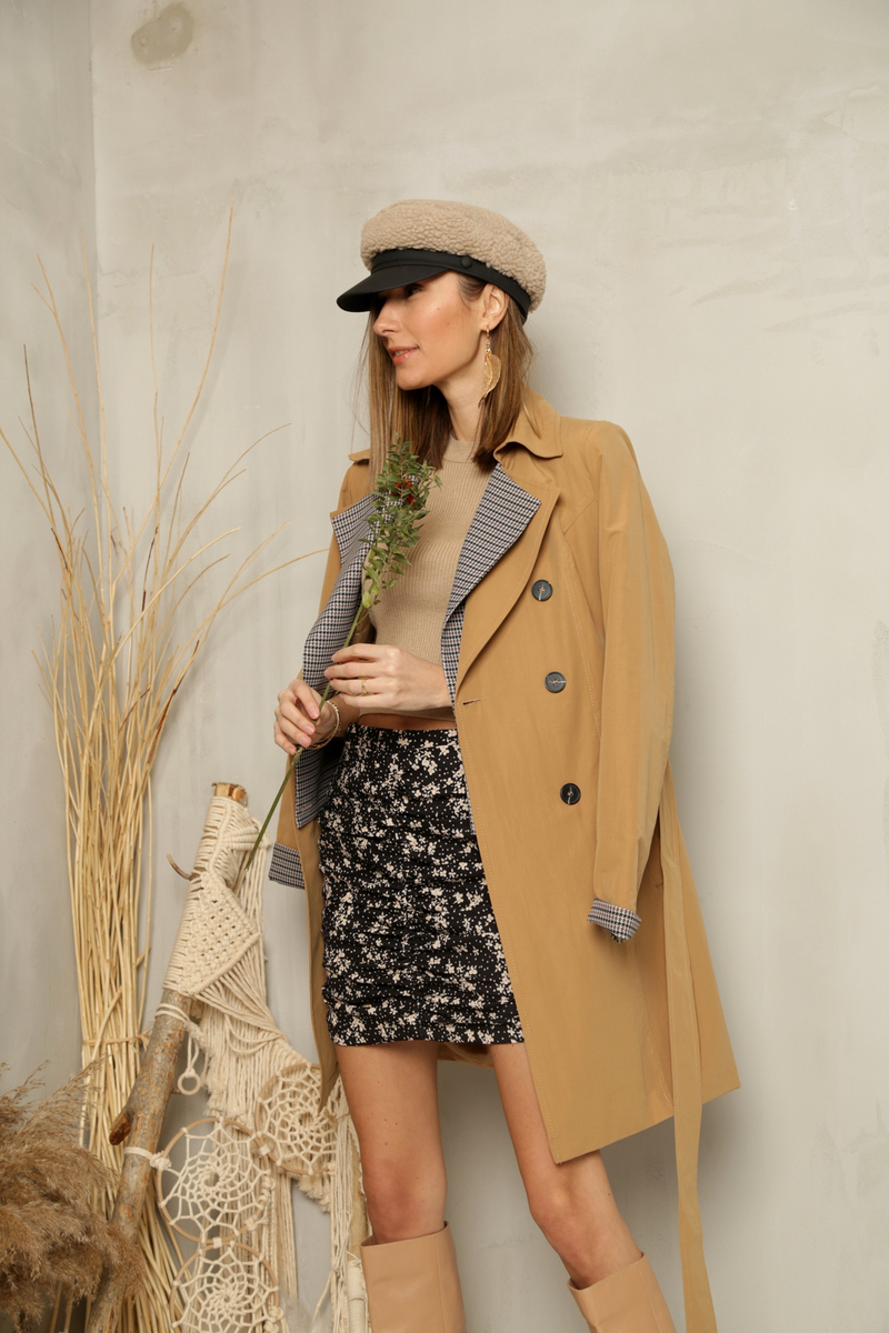 Camel Trenchcoat 87022