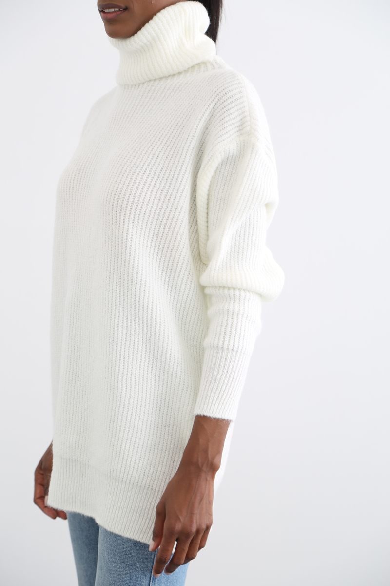 Ekru Balıkçı Yaka Oversize Triko 17007