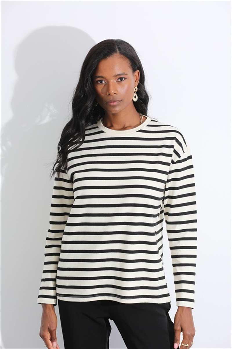 Ekru Bisiklet Yaka Çizgili Sweatshirt 3551