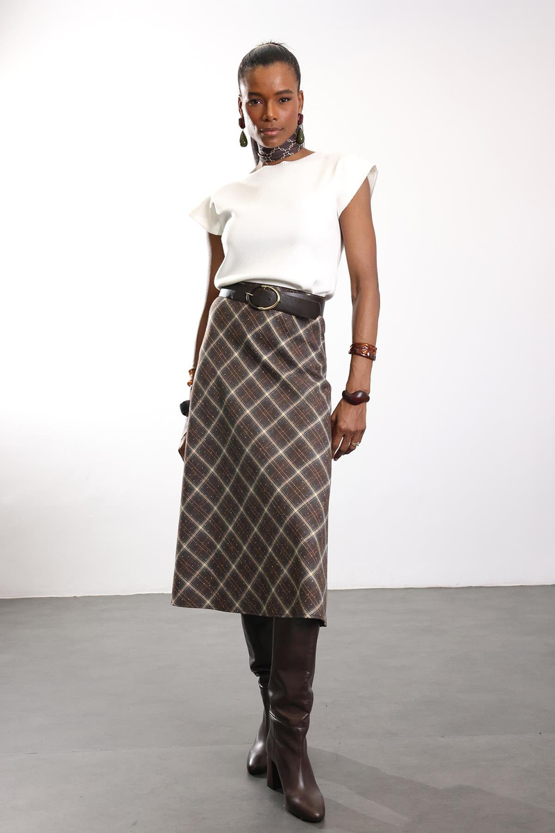 Ekru Bisiklet Yaka Kolsuz Triko 4821