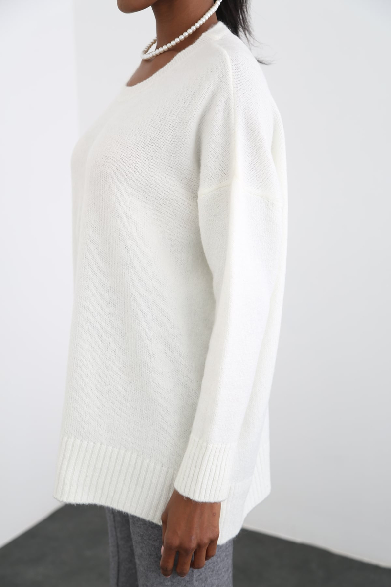Ekru Bisiklet Yaka Oversize Kazak 17001