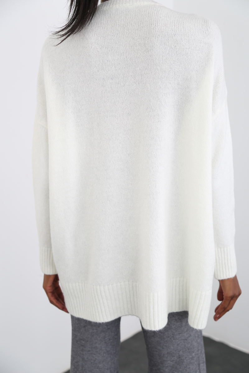Ekru Bisiklet Yaka Oversize Kazak 17001