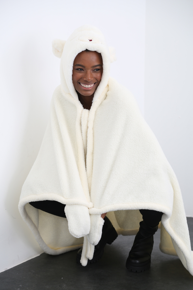 Ekru Peluş Panço 11693