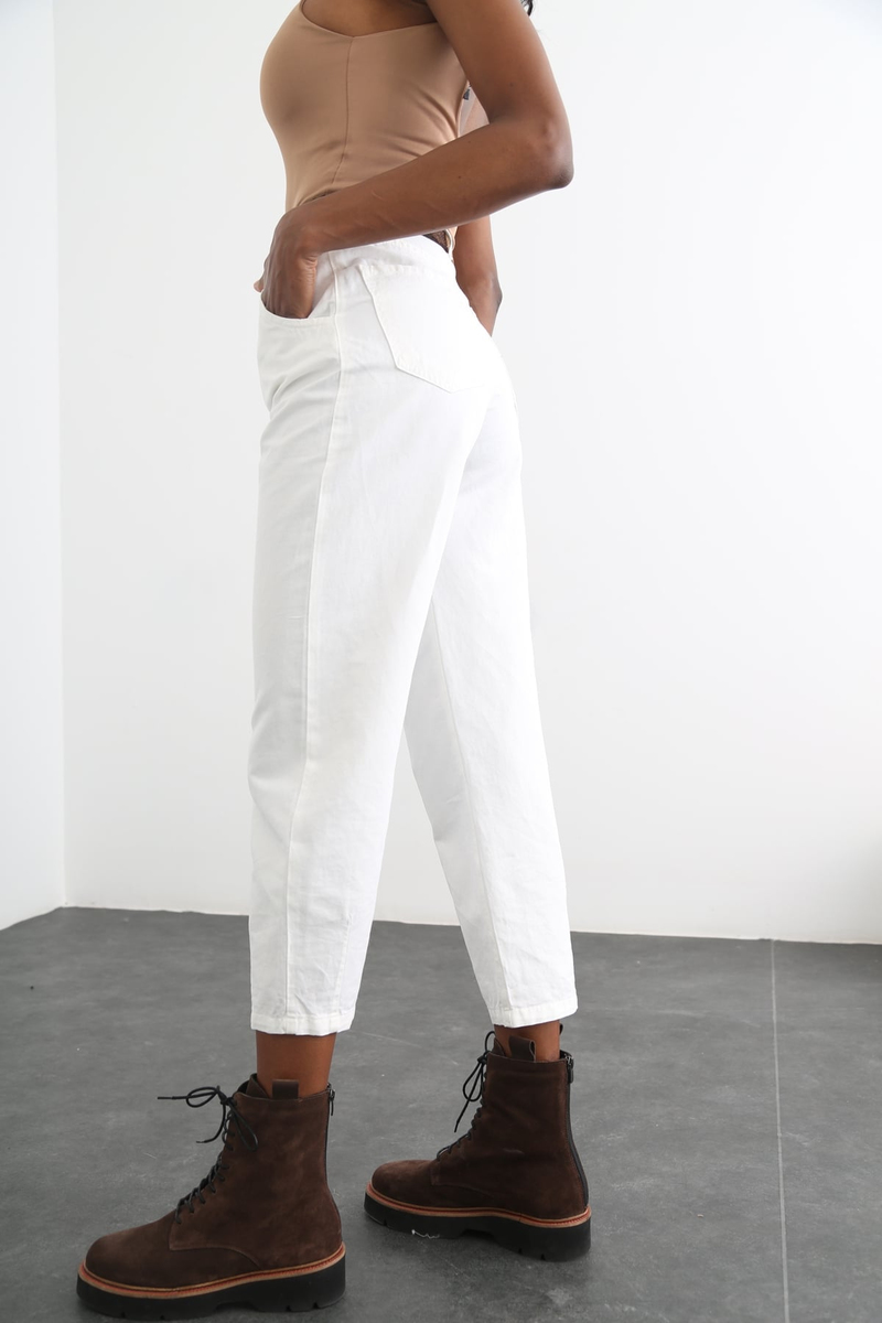 Ekru Yüksek Bel Slouchy Jean 