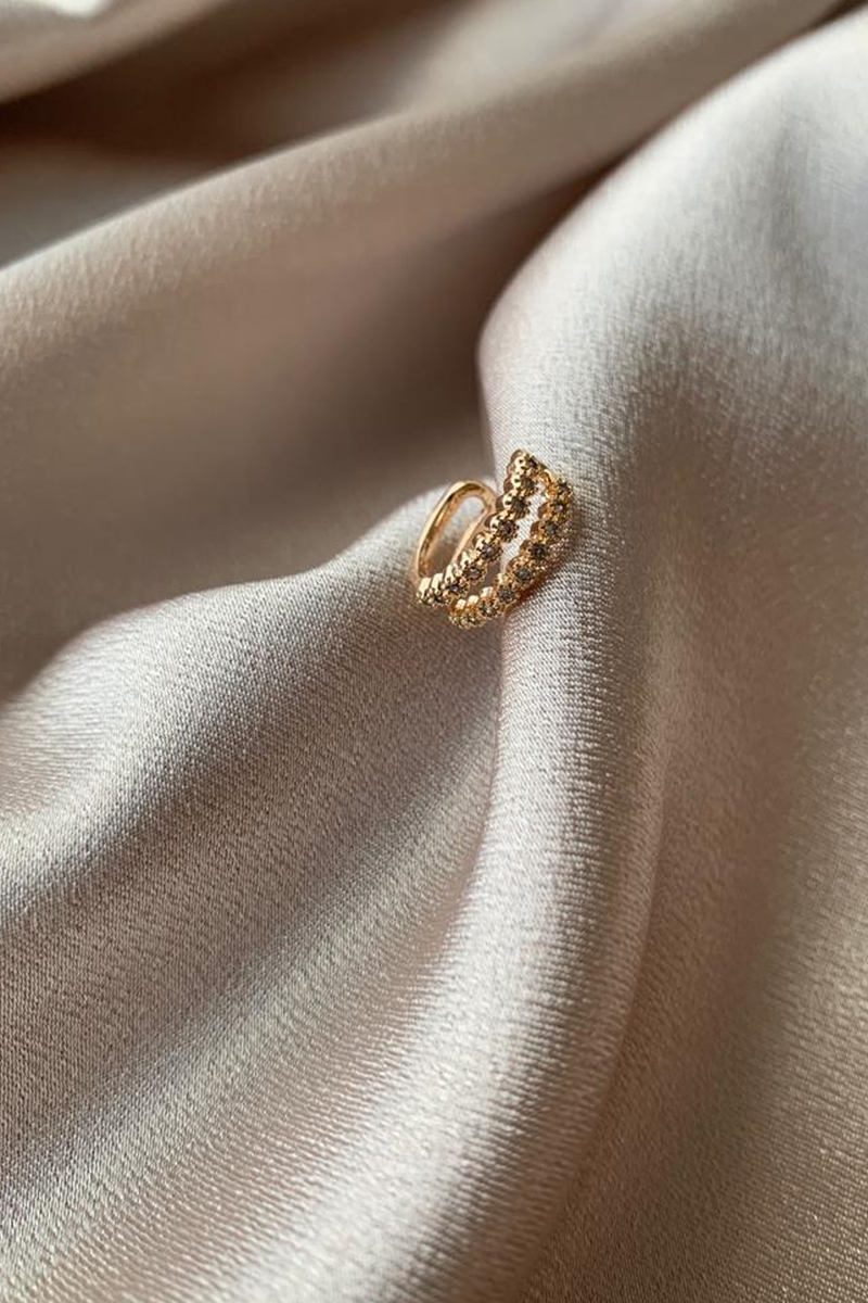 Gold Taşlı Kıkırdak Küpe 