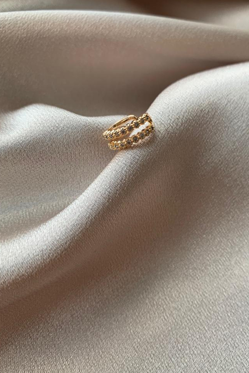 Gold Taşlı Kıkırdak Küpe 