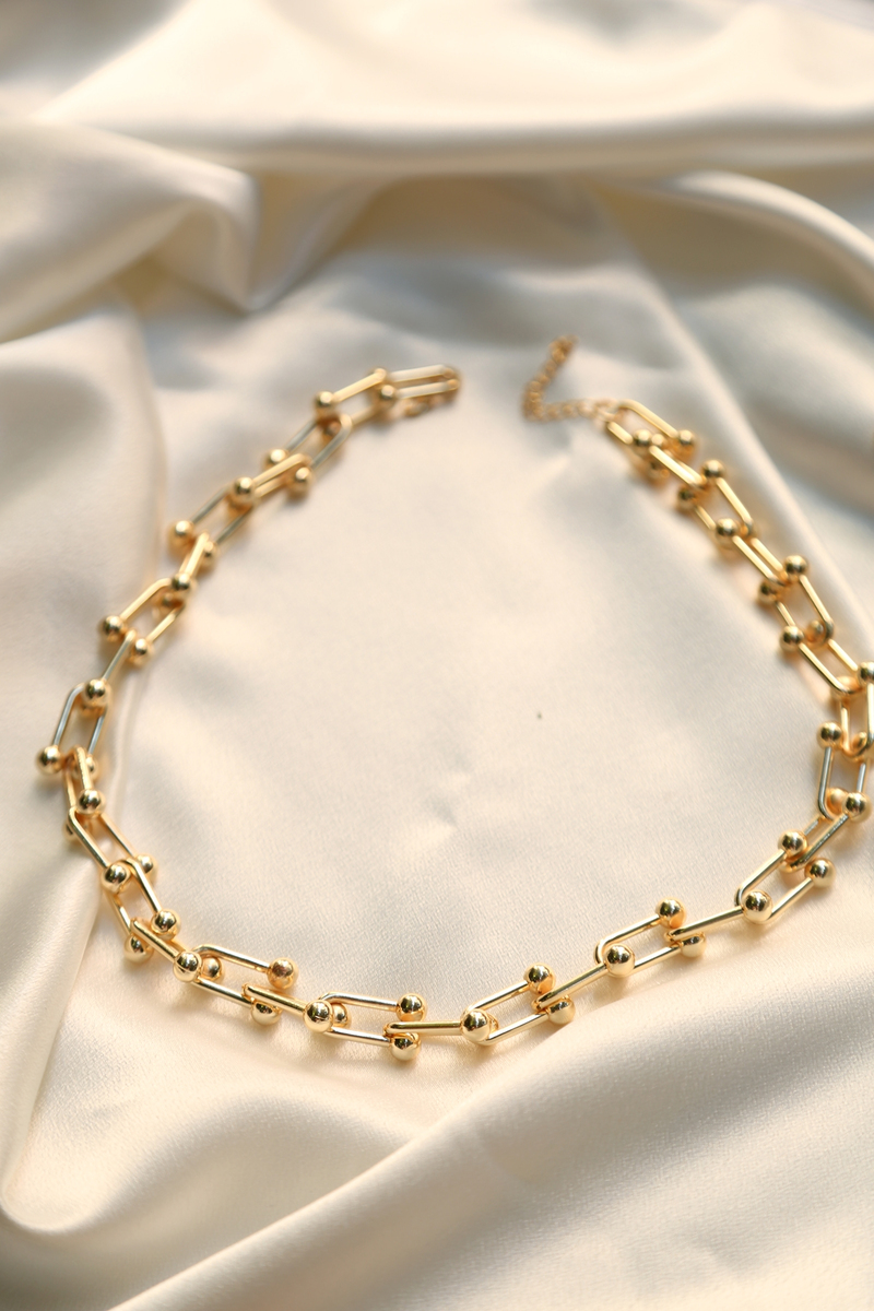 Gold Üç Boyutlu Kolye 