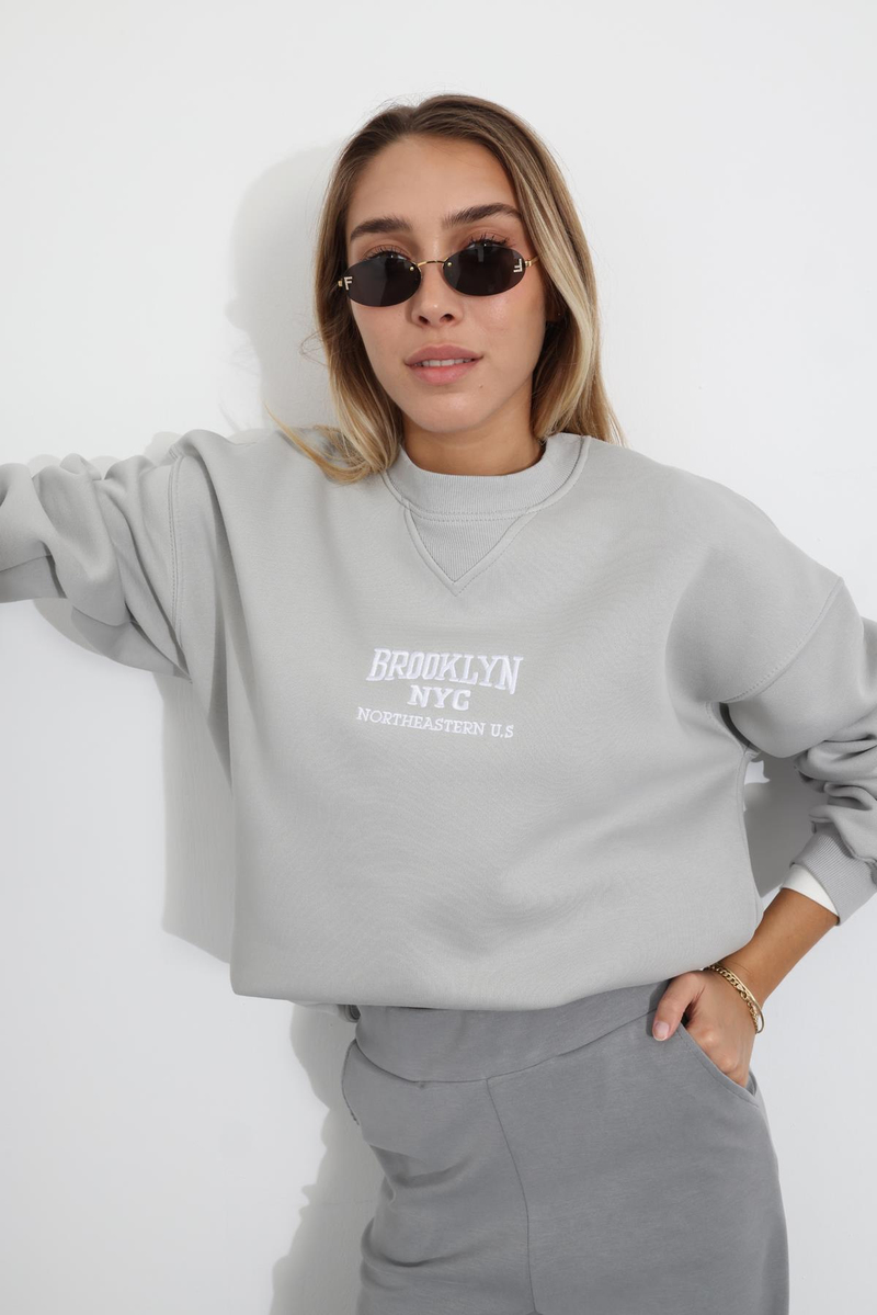 Gri Brooklyn Nakışlı Sweatshirt 3776