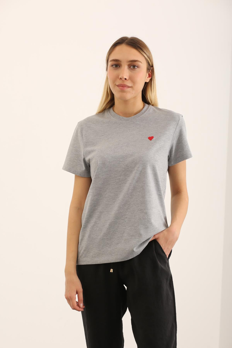 Gri Kalp Nakışlı Basic Tshirt 19019