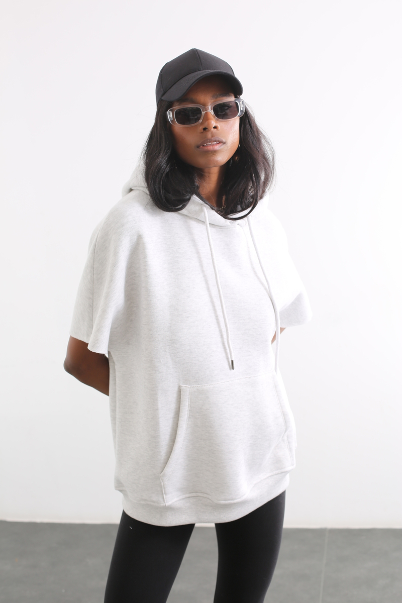 Gri Kapüşonlu Önden Cepli Sweatshirt 0010