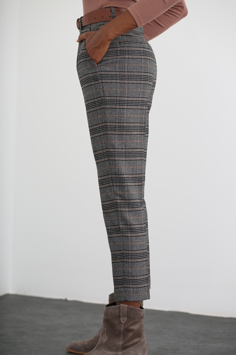 Gri Kemerli Ekoseli Pantolon 3289